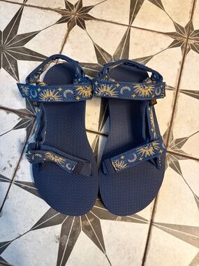 Teva Sun & Moon 🌞 🌙